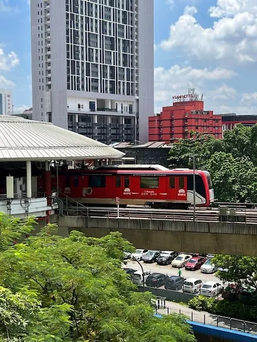 2 Bedroom With Netflix At Pwtc Kuala Lumpur Malezja